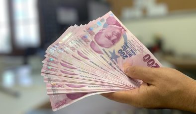 Emekliye 5 bin lira ikramiye düzenlemesi TBMM’de