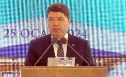Bakan Tunç: Yeni bir anayasa istiyoruz