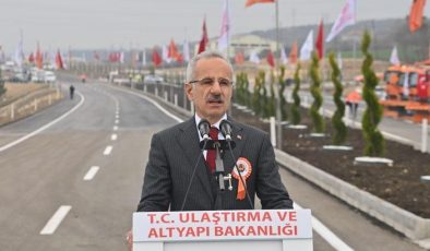 Bakan Uraloğlu duyurdu: 12 dakikalık yol 3 dakikaya indi