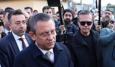 CHP lideri Özel, Çorlu’daki tren kazası duruşmasına katıldı